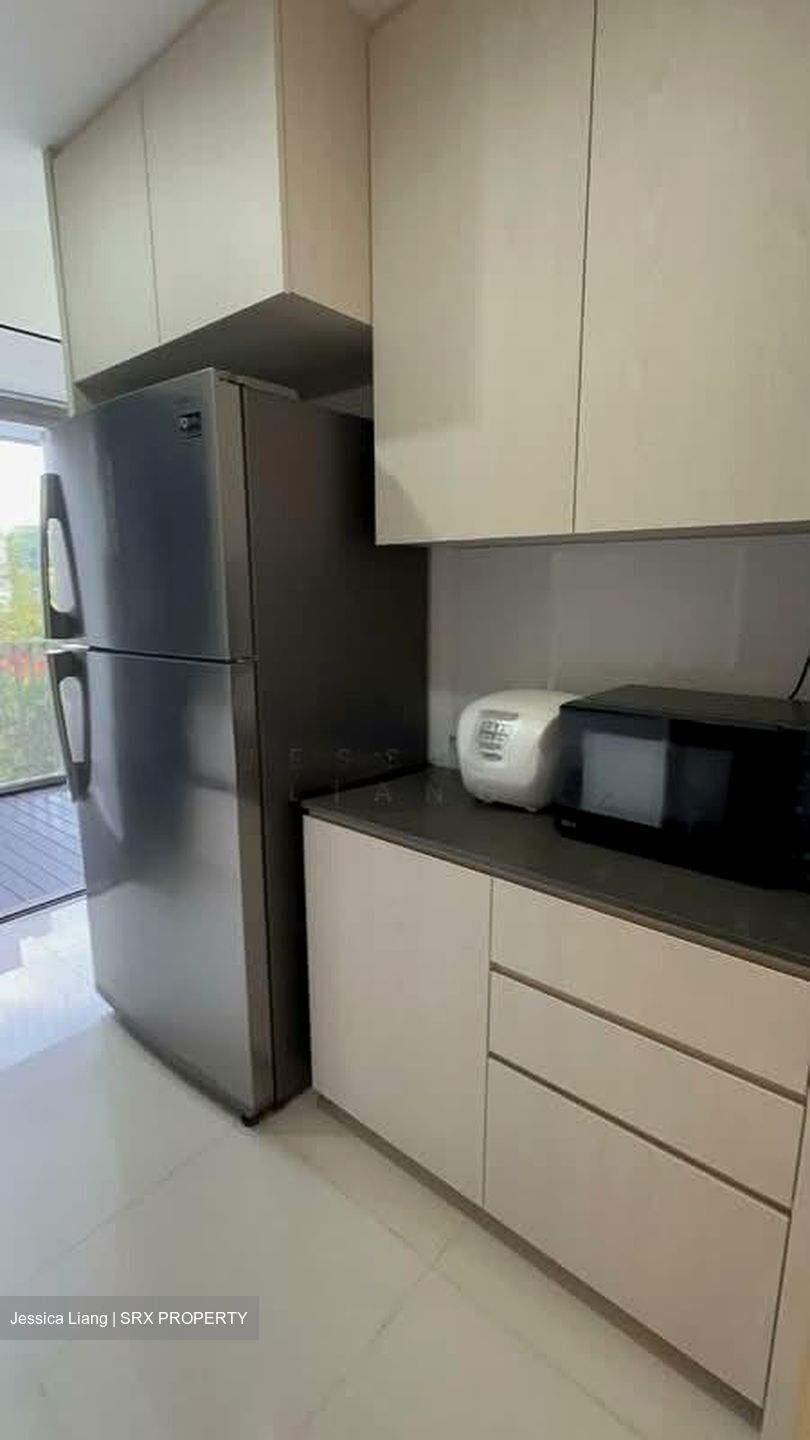 Twin Fountains (D25), Condominium #558602001